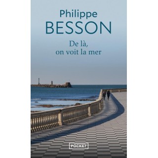 De là, on voit la mer