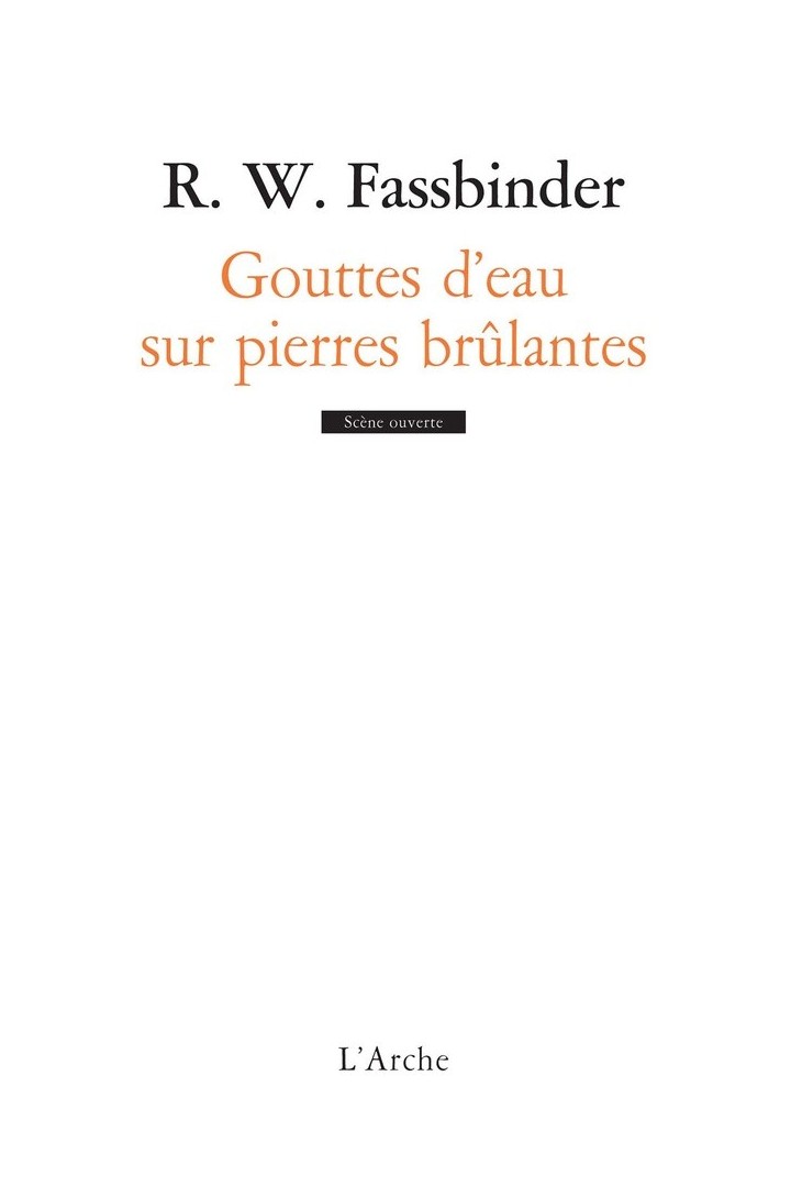 Gouttes d'eau sur pierres brûlantes
