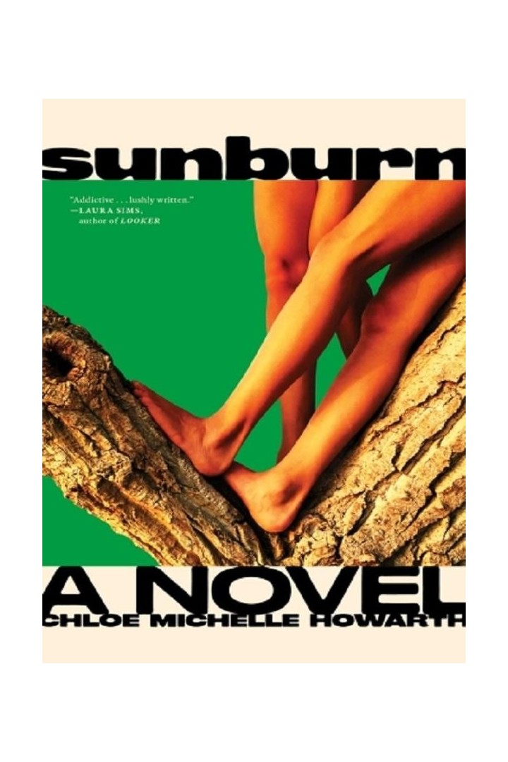 Sunburn : Exclusive American Edition with Additional Material